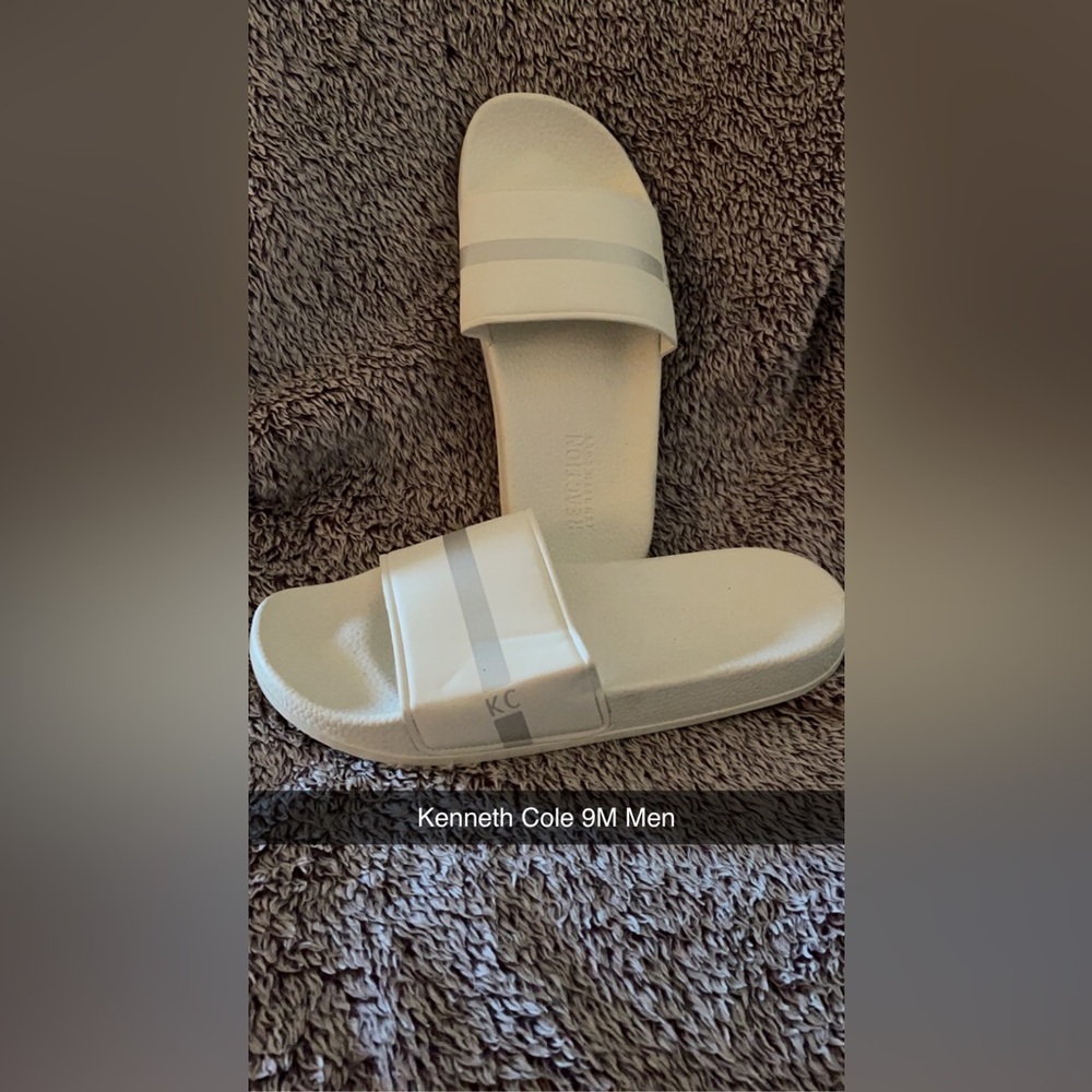 Size 9 Kenneth Cole slides